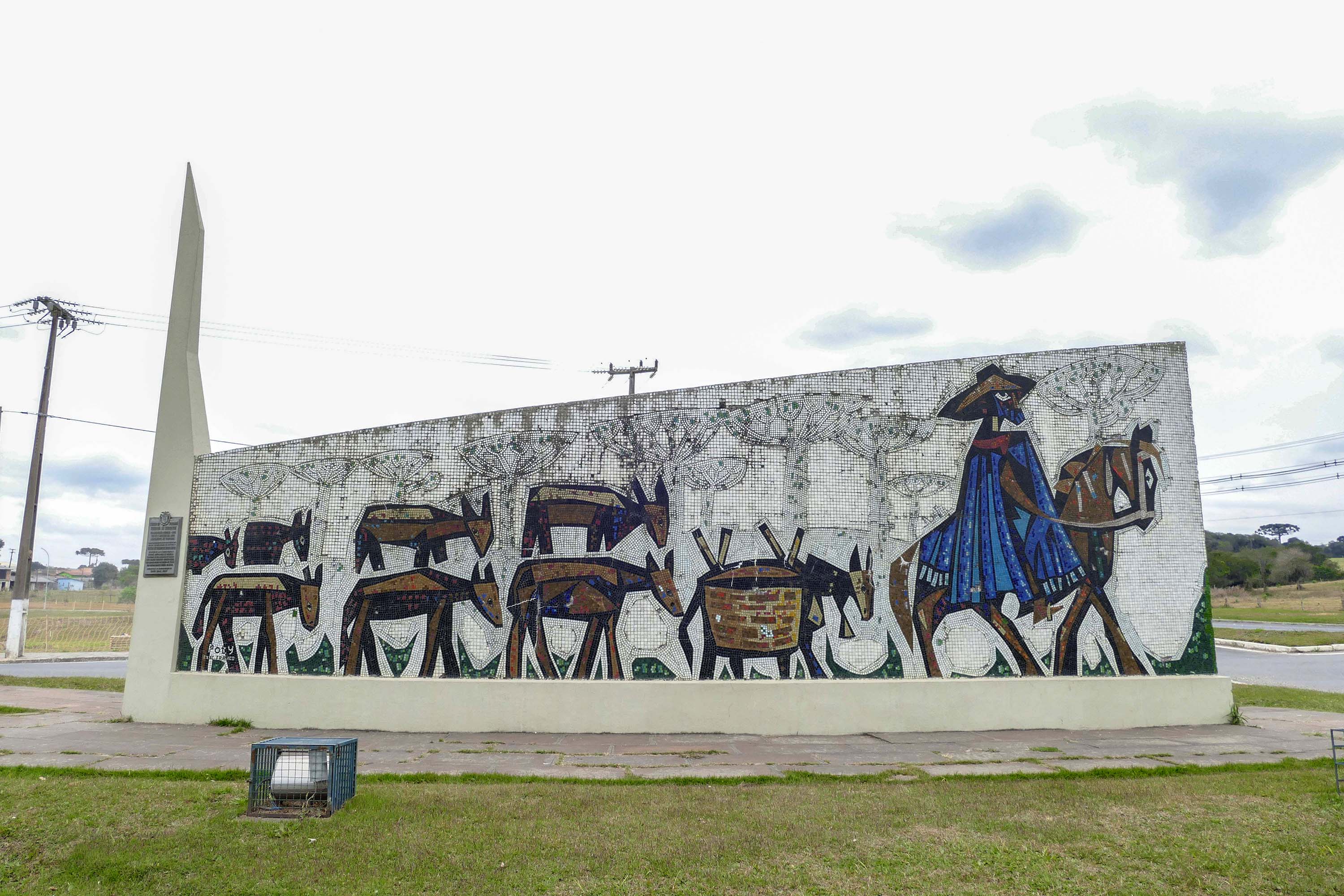 Poty Lazzarotto - Painel Monumento ao Tropeiro - Lapa