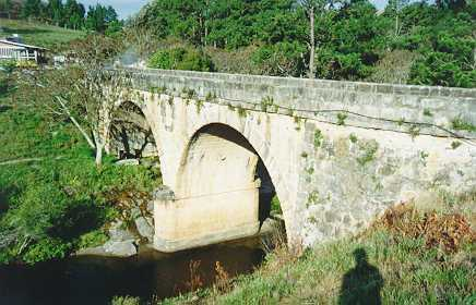 O Caminho da Cantaria nos Campos Gerais; Pesquisa de Marcela Bettega