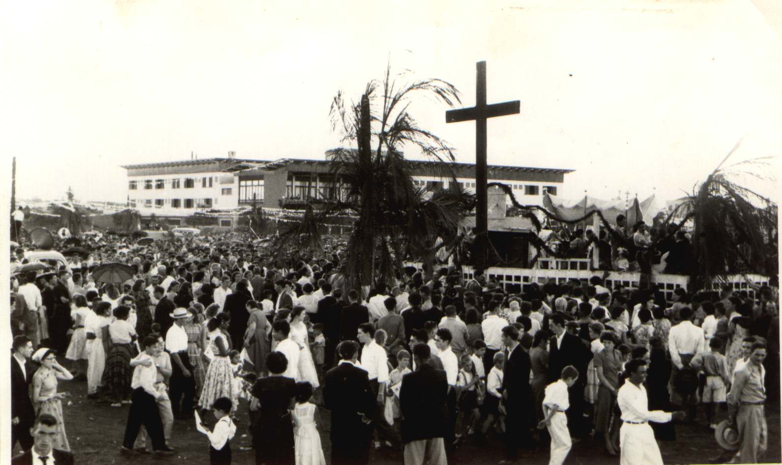 Hotel Bandeirantes - Maringá (1957)