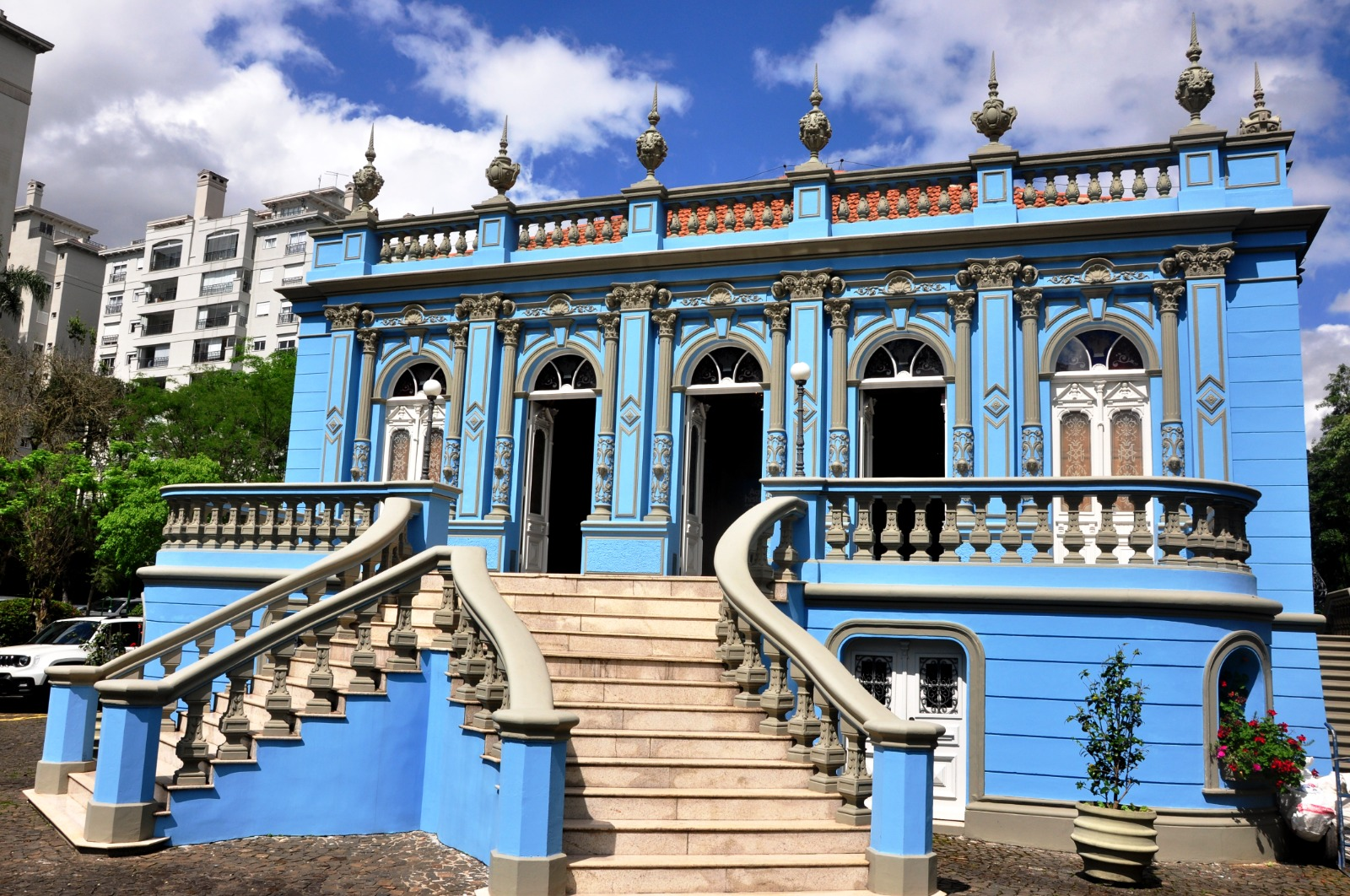 146-II: Palacete Leão Júnior – Curitiba