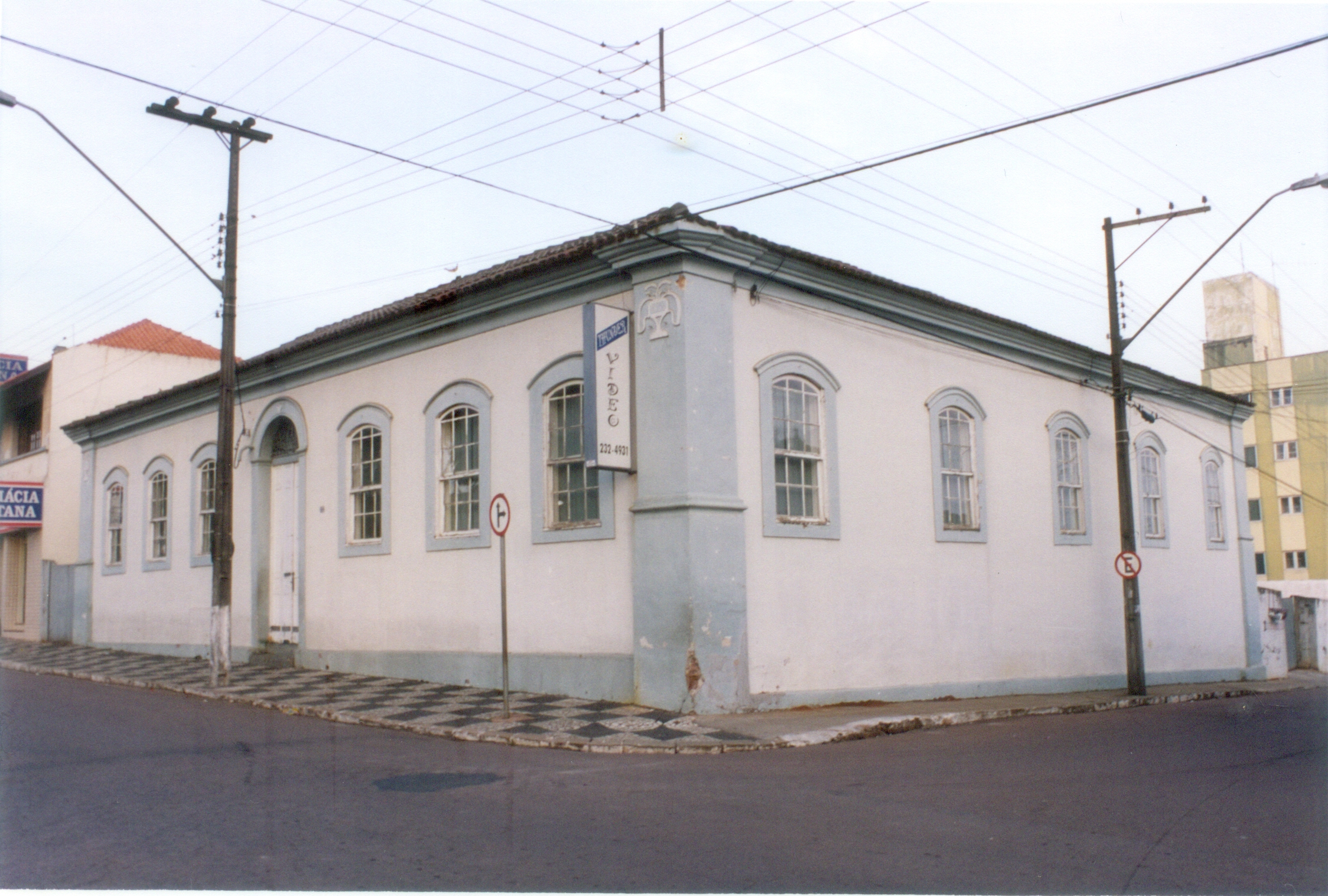 59-II - Casa a Praça Manoel Ribas 152 - Castro