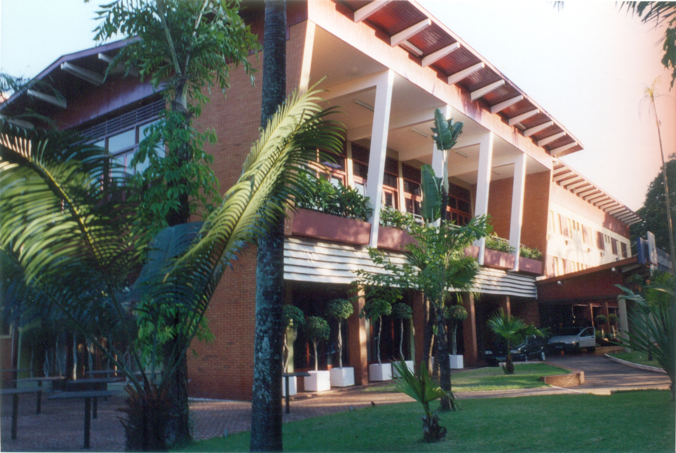 Hotel Bandeirantes - Maringá