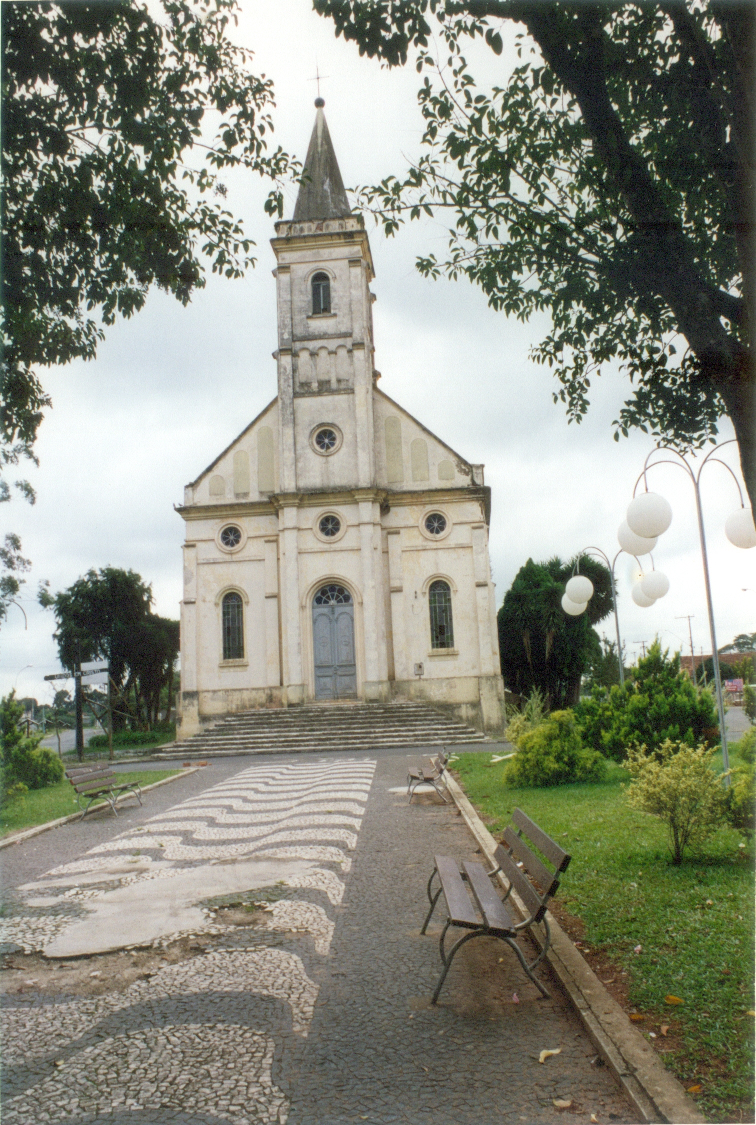 Igreja Imaculada Conceição - Teixeira Soares (aprox. dec. 2000)