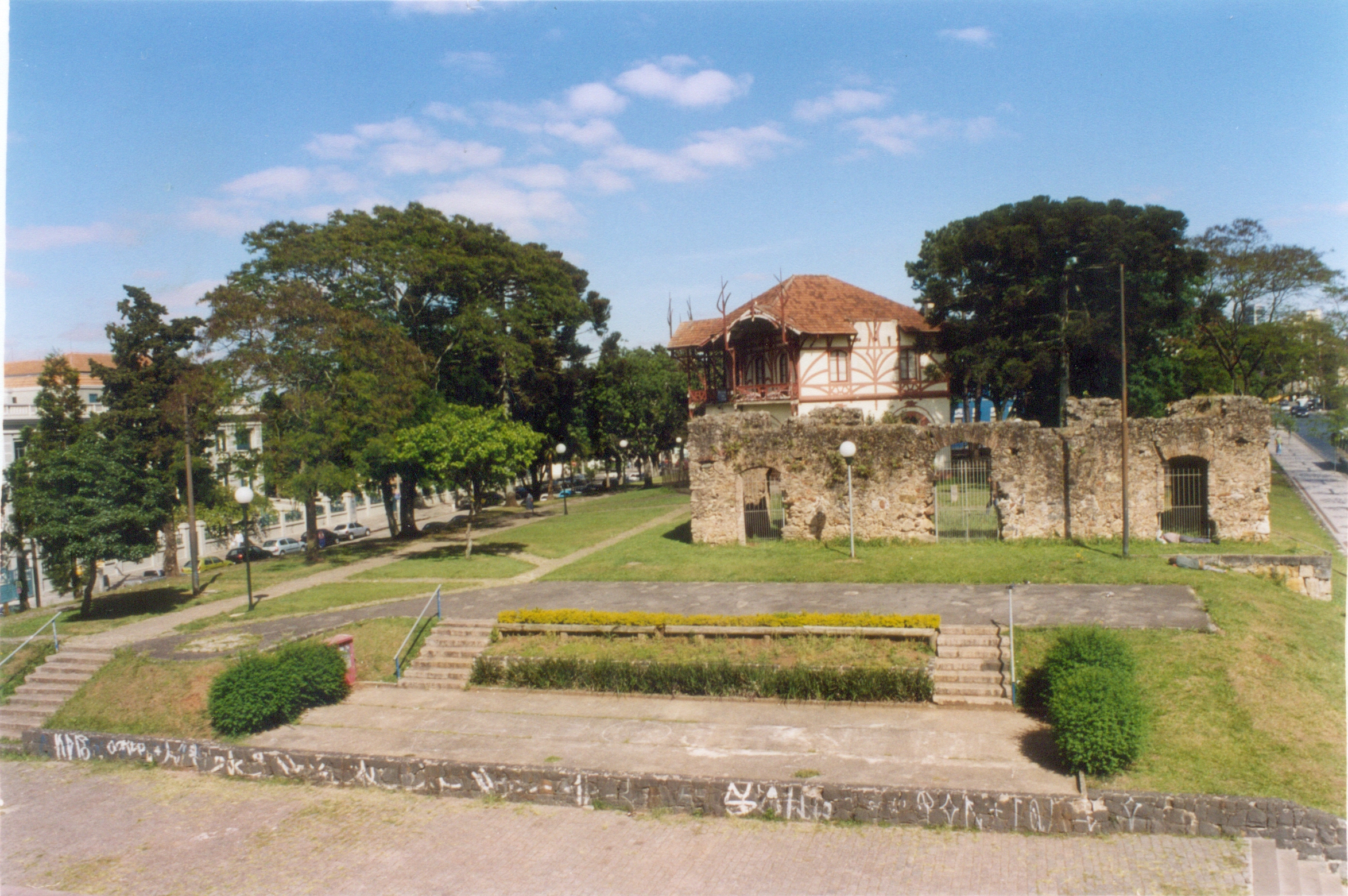 02-I Praça Dr. João Cândido - Curitiba