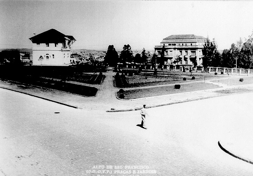 02-I Praça Dr. João Cândido - Curitiba