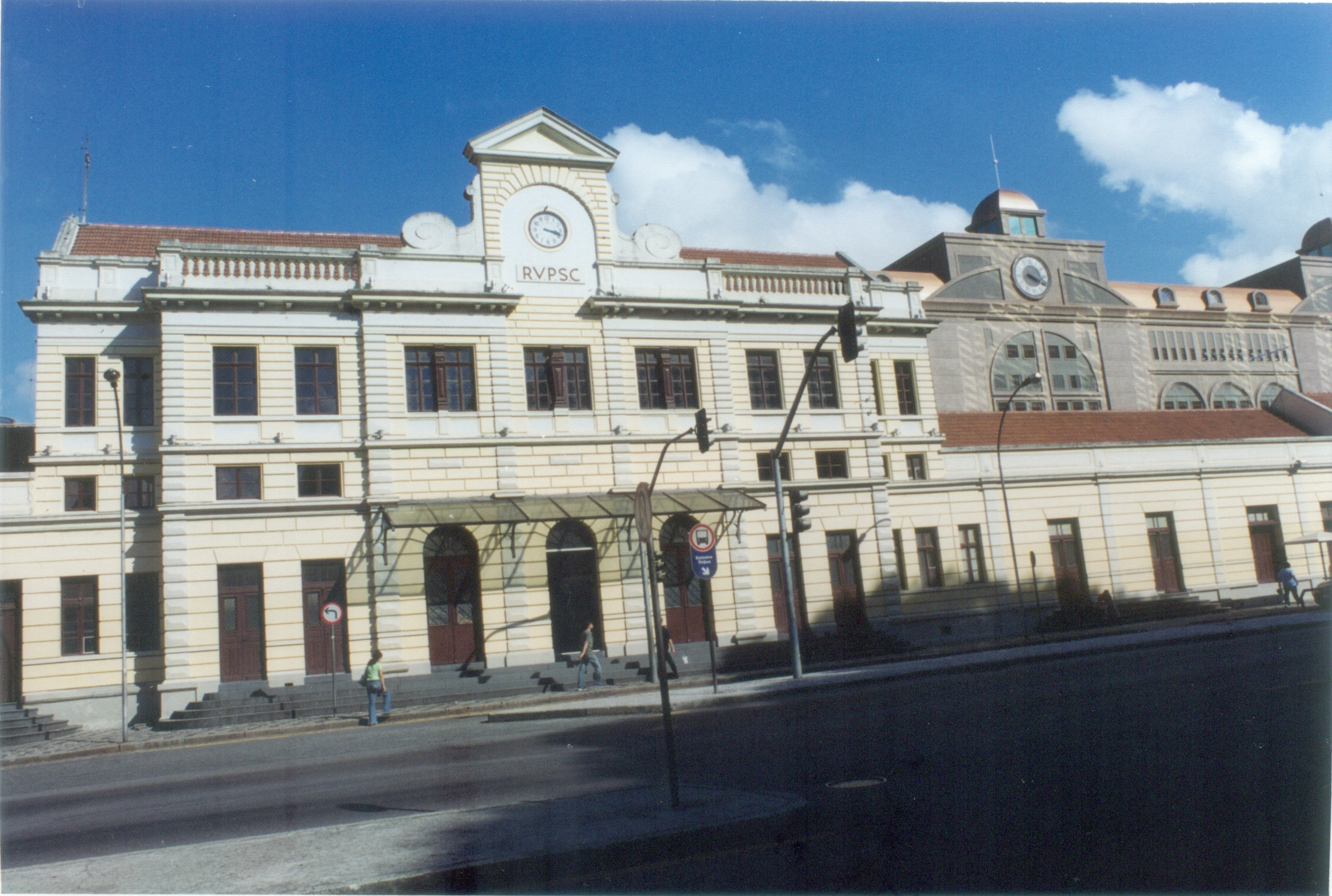 16-I: Praça Eufrásio Correia - Curitiba