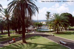 Praça Rocha Pombo 