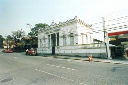 Antigo Grupo Escolar Cruz Machado – Curitiba