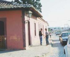 Imóvel situado à Rua Embaixador Hipólito Alves de Araújo esquina com Rua Barão do Rio Branco - Lapa