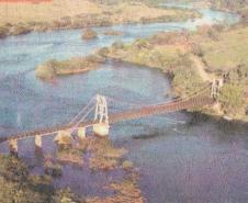 Ponte Pênsil Alves Lima em Ribeirão Claro