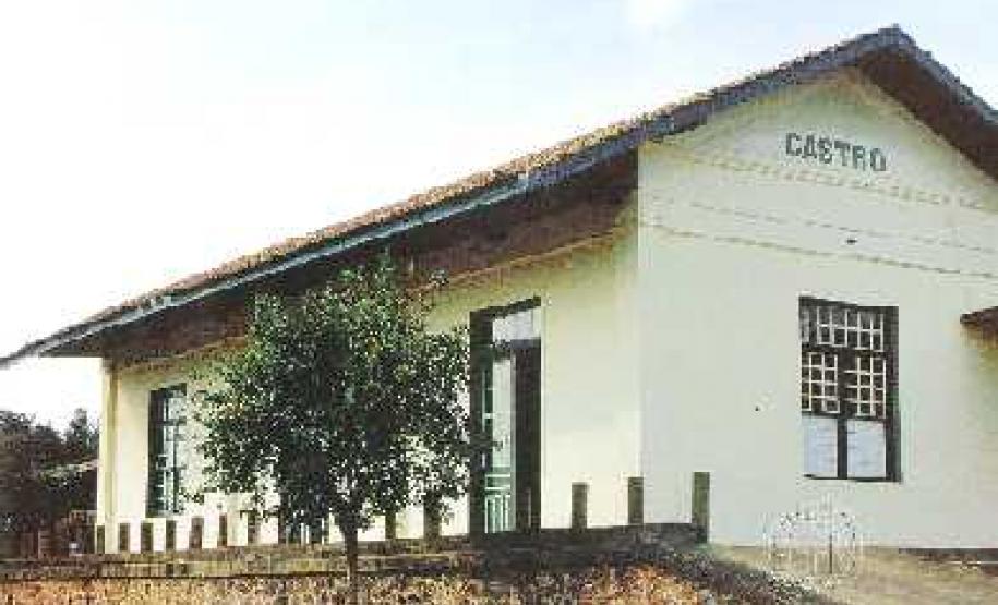 Estação Ferroviária de Castro