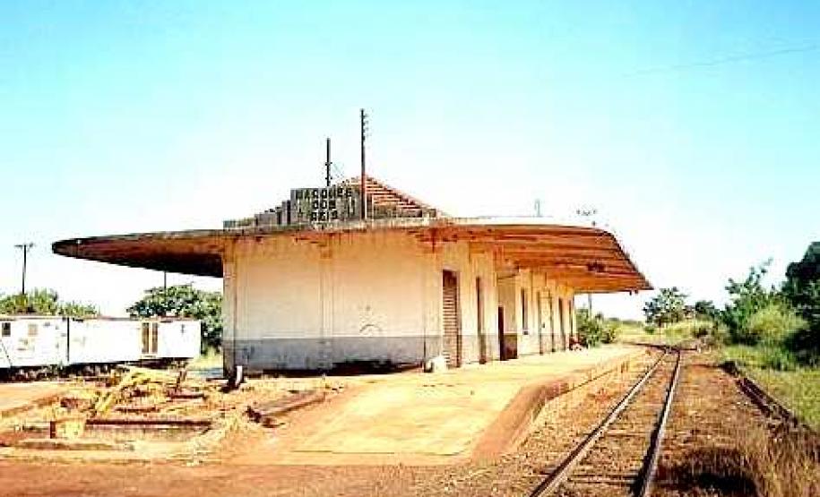 Estação Ferroviária Marques dos Reis - Jacarezinho