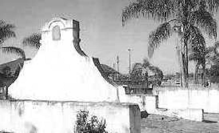 Fonte, localizada junto ao rio Itiberê em Paranaguá, também chamada de Fonte Velha