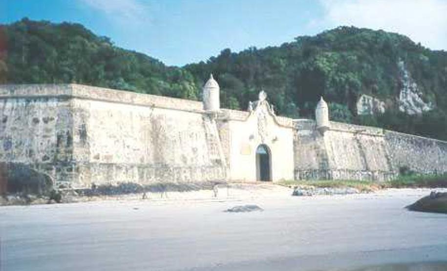 Fortaleza Nossa Senhora dos Prazeres (Fortaleza da Barra) - Ilha do Mel - Paranaguá