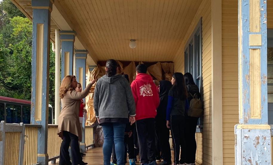 Visita mediada na Casa Gomm/ EspeleoArte