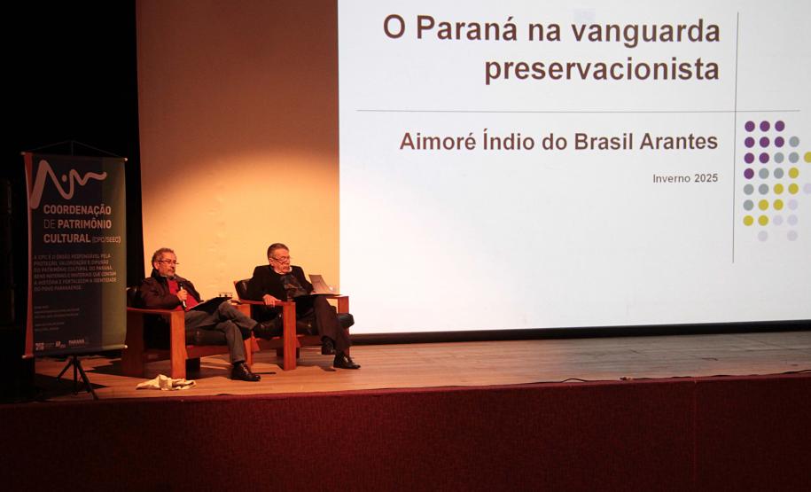 Aimoré Índio do Brasil Arantes e José La Pastina Filho