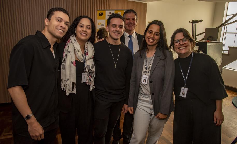 Imagem de mesa redonda no 1º Seminário Paranaense do Patrimônio Cultural.